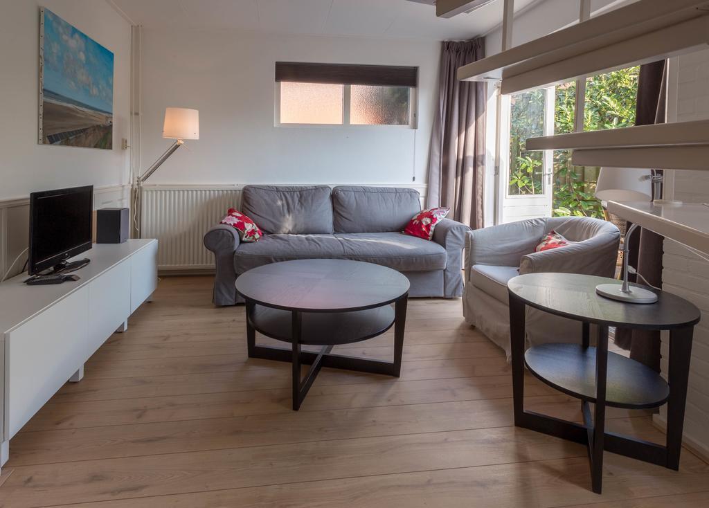 Appartementen Dombourg Extérieur photo